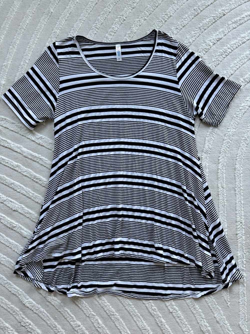 LuLaRoe | Perfect Tunic | Striped